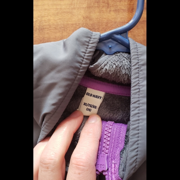 Old Navy XL gray purple fleece girls zip sweater - Picture 3 of 7